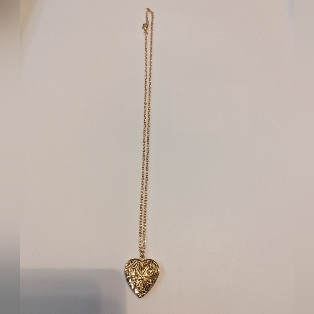 Fashion Golden heart necklace - Picture 9 of 13